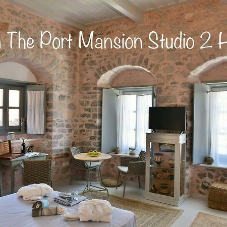 On The Port Mansion Studio 2 Hydra Exterior photo