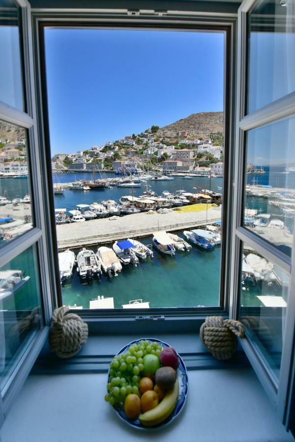 On The Port Mansion Studio 2 Hydra Exterior photo