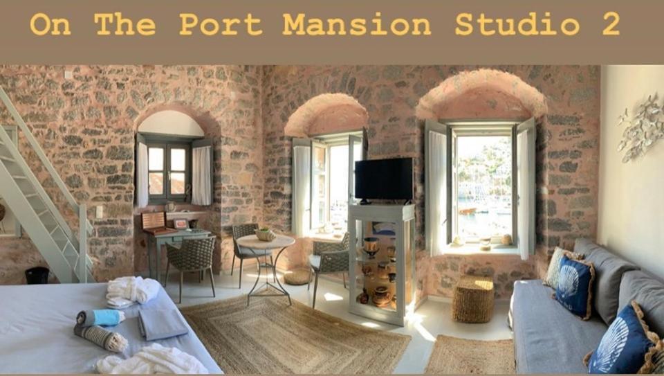 On The Port Mansion Studio 2 Hydra Exterior photo